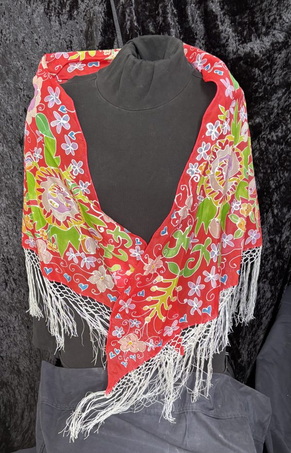 Spanish inspired brilliant red scarf/shawl - Image 2